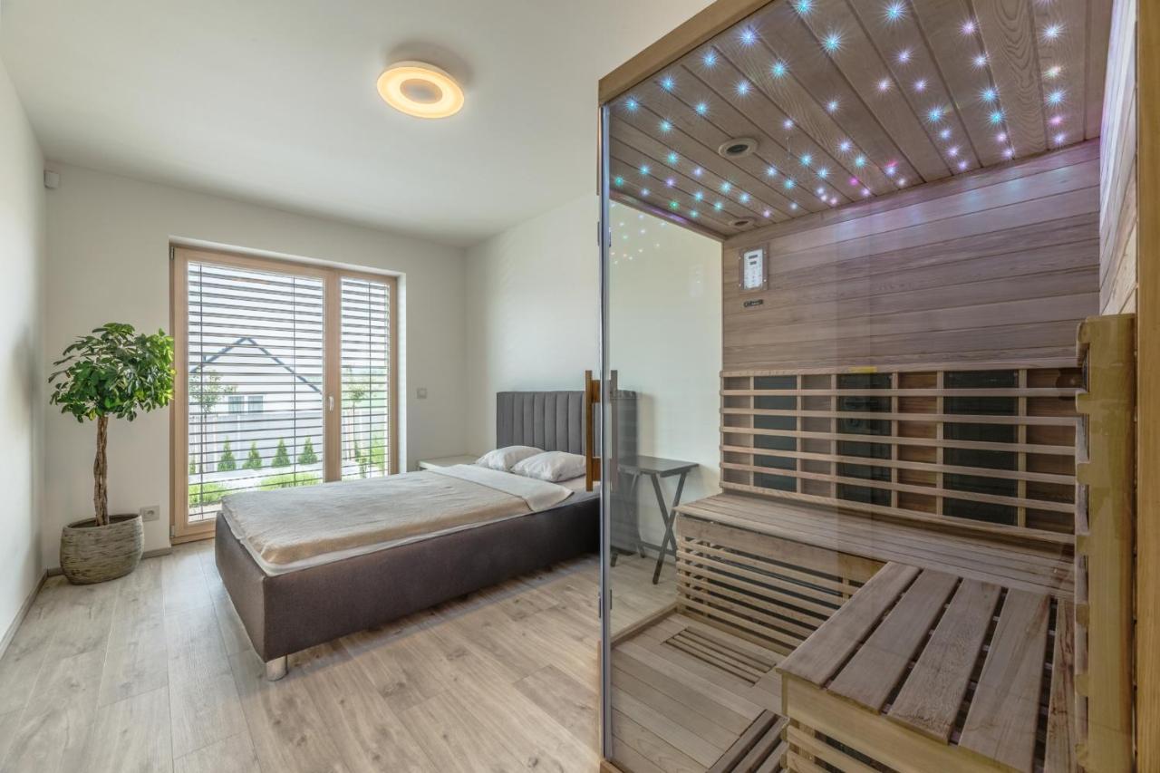 Luxury Spa Villa Kraluv Dvur Экстерьер фото